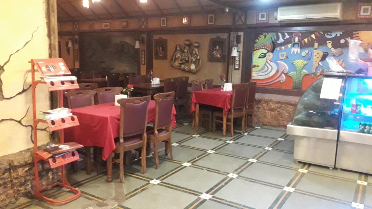 Shine Hospitality 호텔 뭄바이 외부 사진